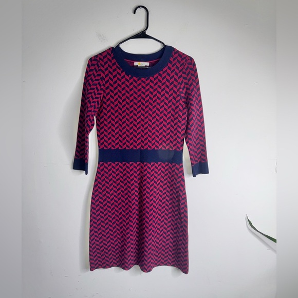 Boden Phoebe Knitted Dress with a herringbone pattern - Picture 3 of 9